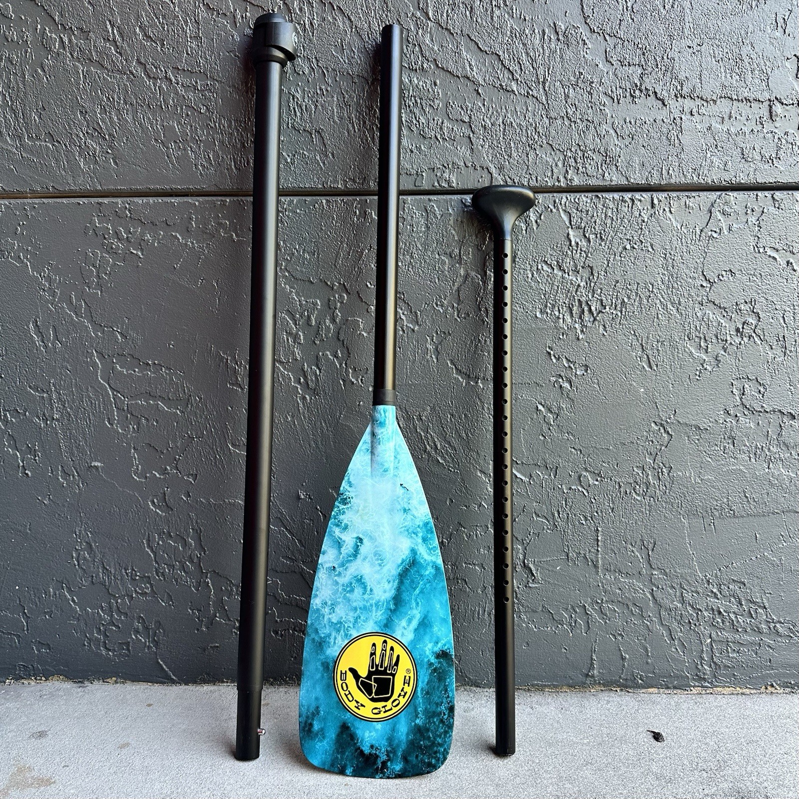 3-Piece Adjustable SUP Paddle –Lightweight, Floating Aluminum Shaft (Body Glove)