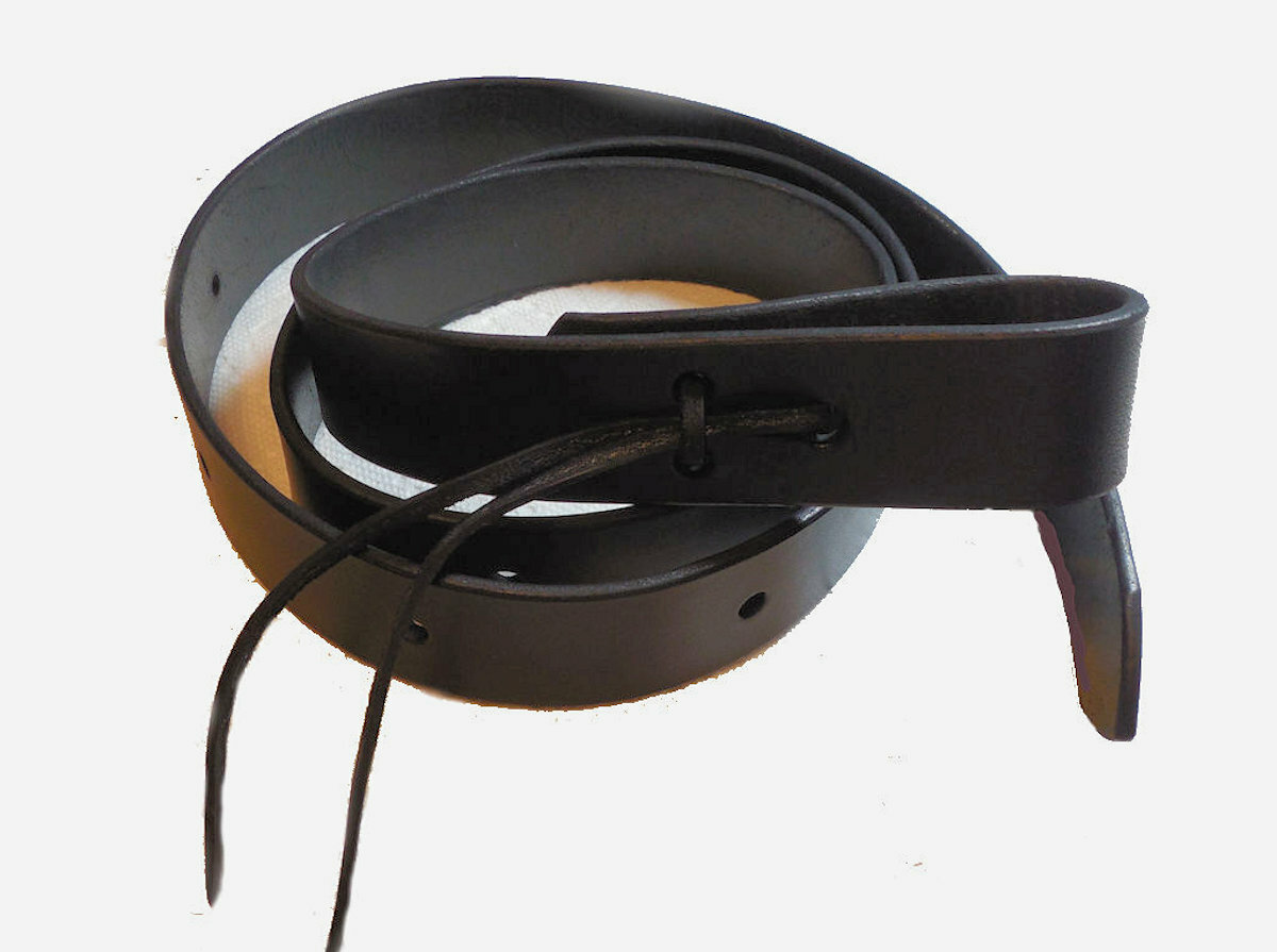 NEW 7.5 to 8-foot Amish Made Latigo, Genuine Leather Cinch, Western Strap, BLACK