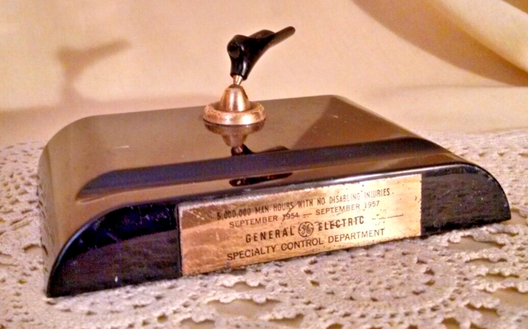 General Electric Pen Holder Specialty Control Dept No Injuries Sept 1954 1957