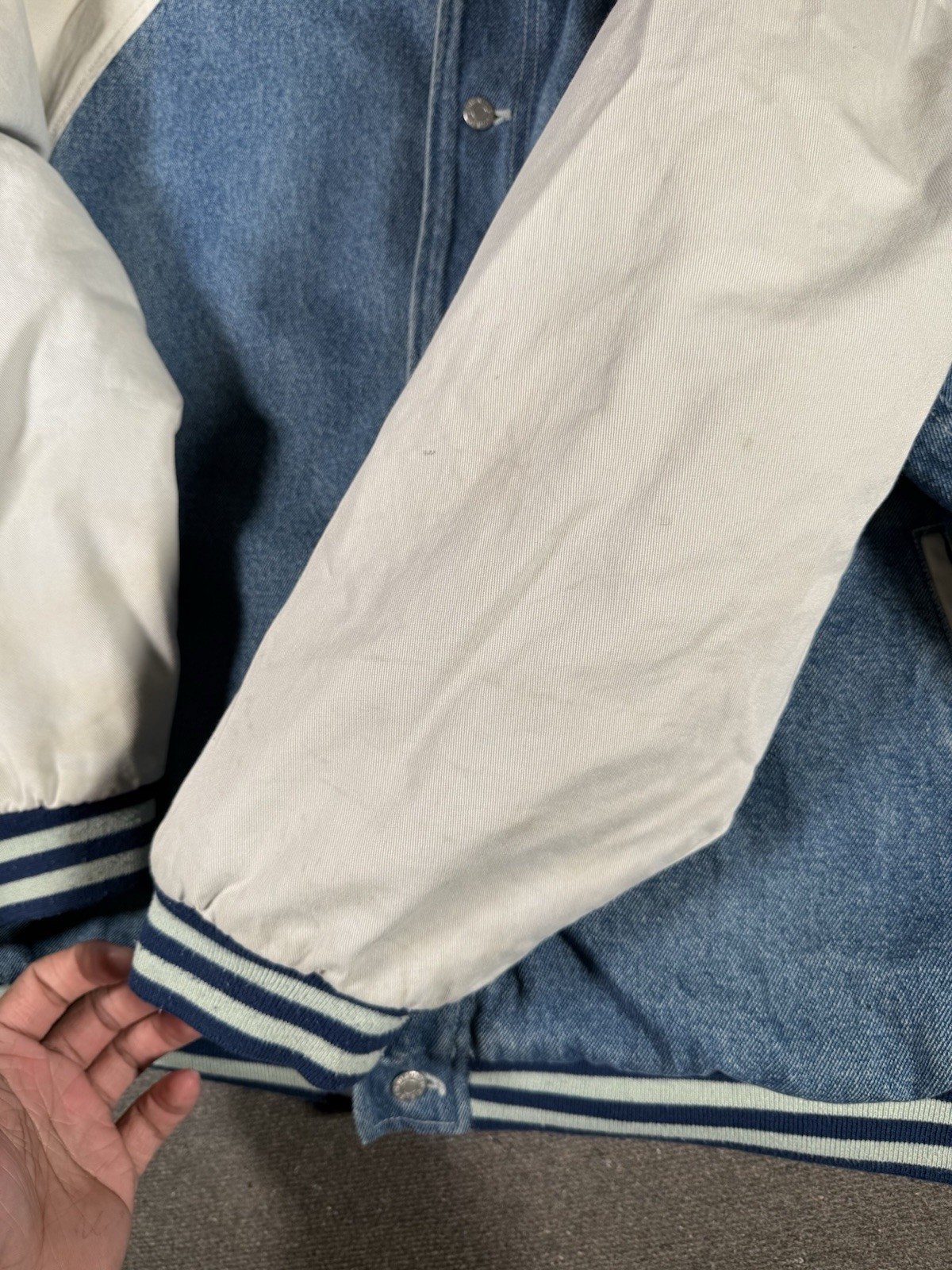 Vintage Walt Disney The Happiest Celebration On Earth Jacket Men’s Size XL Denim