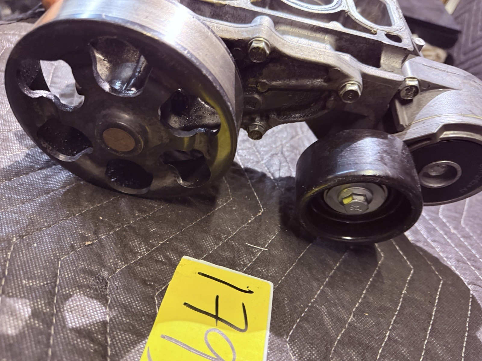 USDM OEM 04-08 Acura TSX Water Pump Housing Passage Pulley K24A2 19200-RAA-A01