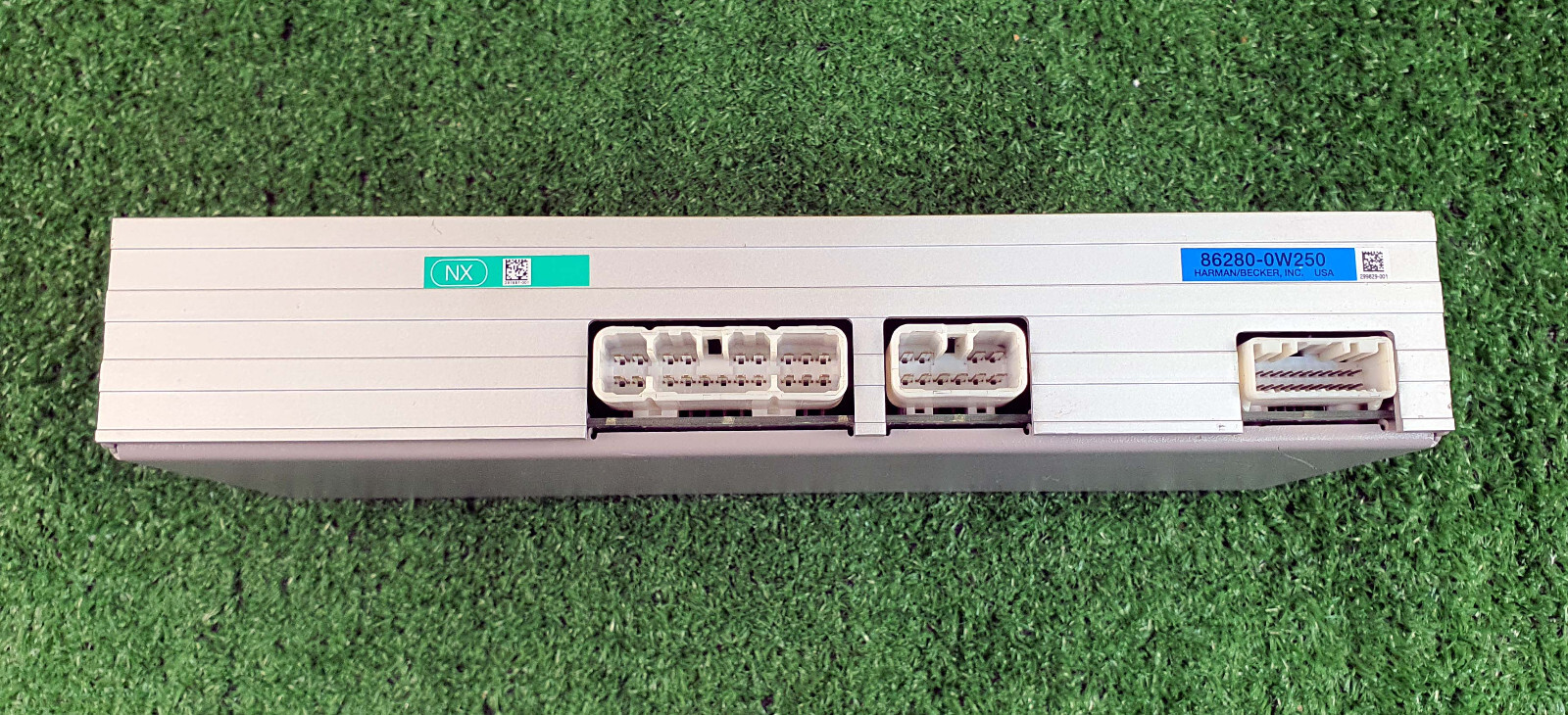 Lexus LS430 2004-2006 Mark Levinson Amplifier Factory 86280-0w250 oem used