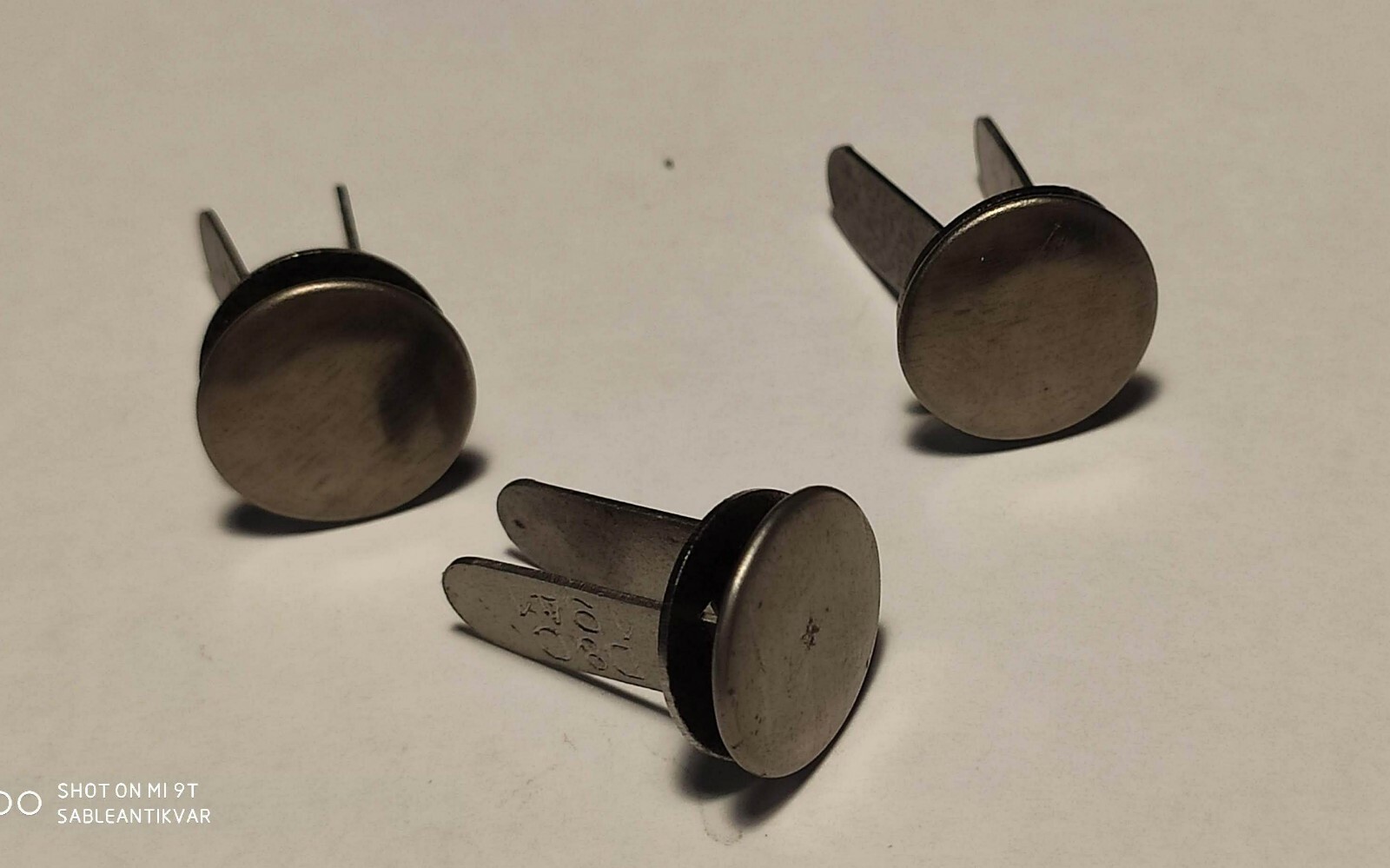 WW2 GERMAN HELMET EARLY RIVETS/WASHERS SET OF 3,MAKER MARKED very good replica