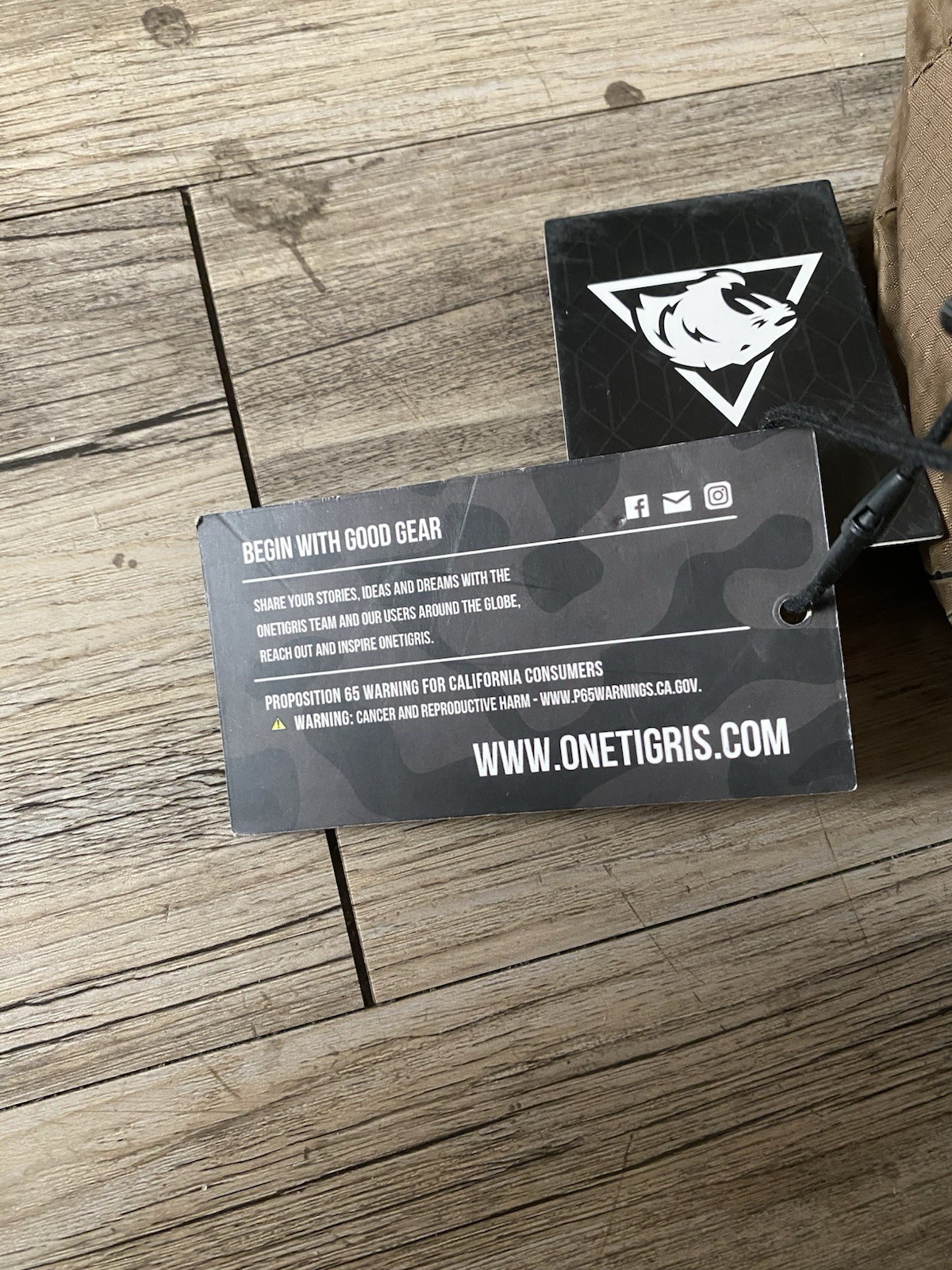 NWT OneTigris Rock Fortress Hot Tent with Stove Jack, 4 Season, 4-6 Person READ