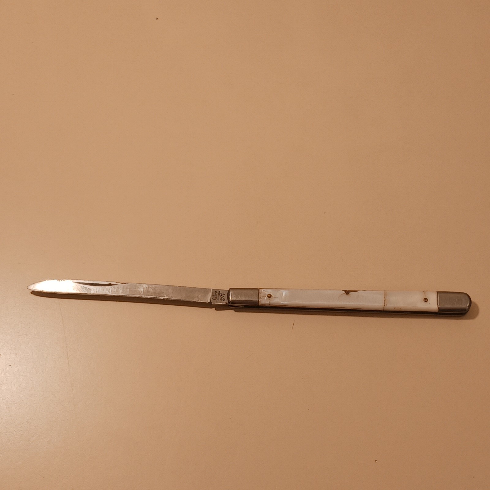 Sabre Stainless Steel Japan 677 Folding Fruit Melon Knife White Celluloid Handle