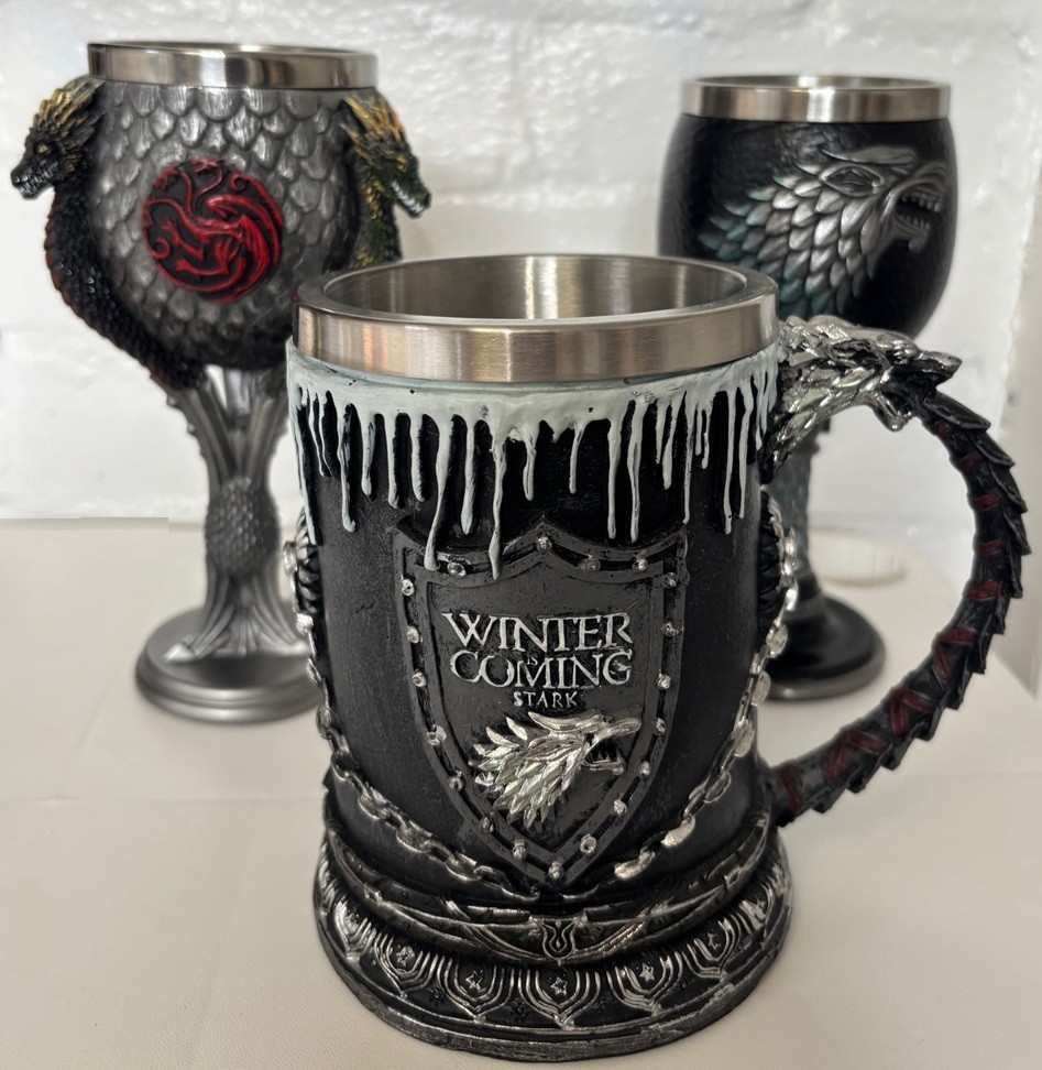 Set of Official Game of Thrones Targaryen and Stark Goblets and Tankard Mug
