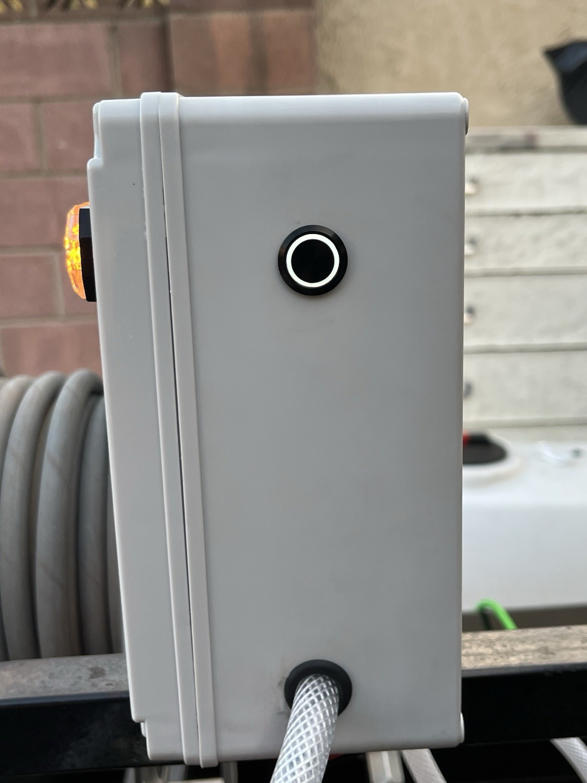 FloSho Long-Range Remote Downstream Injector System Chem/Rinse Switch Controller