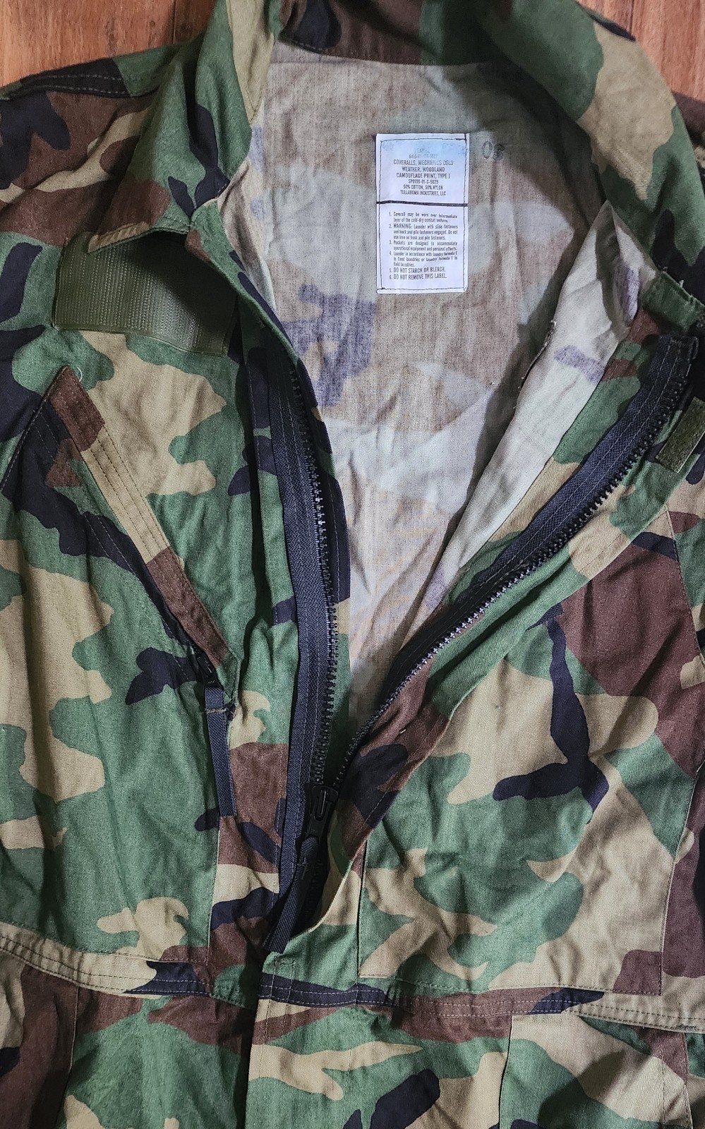 US Military Coveralls Men's Sz Large Woodland Camo Cold Weather Mechanics