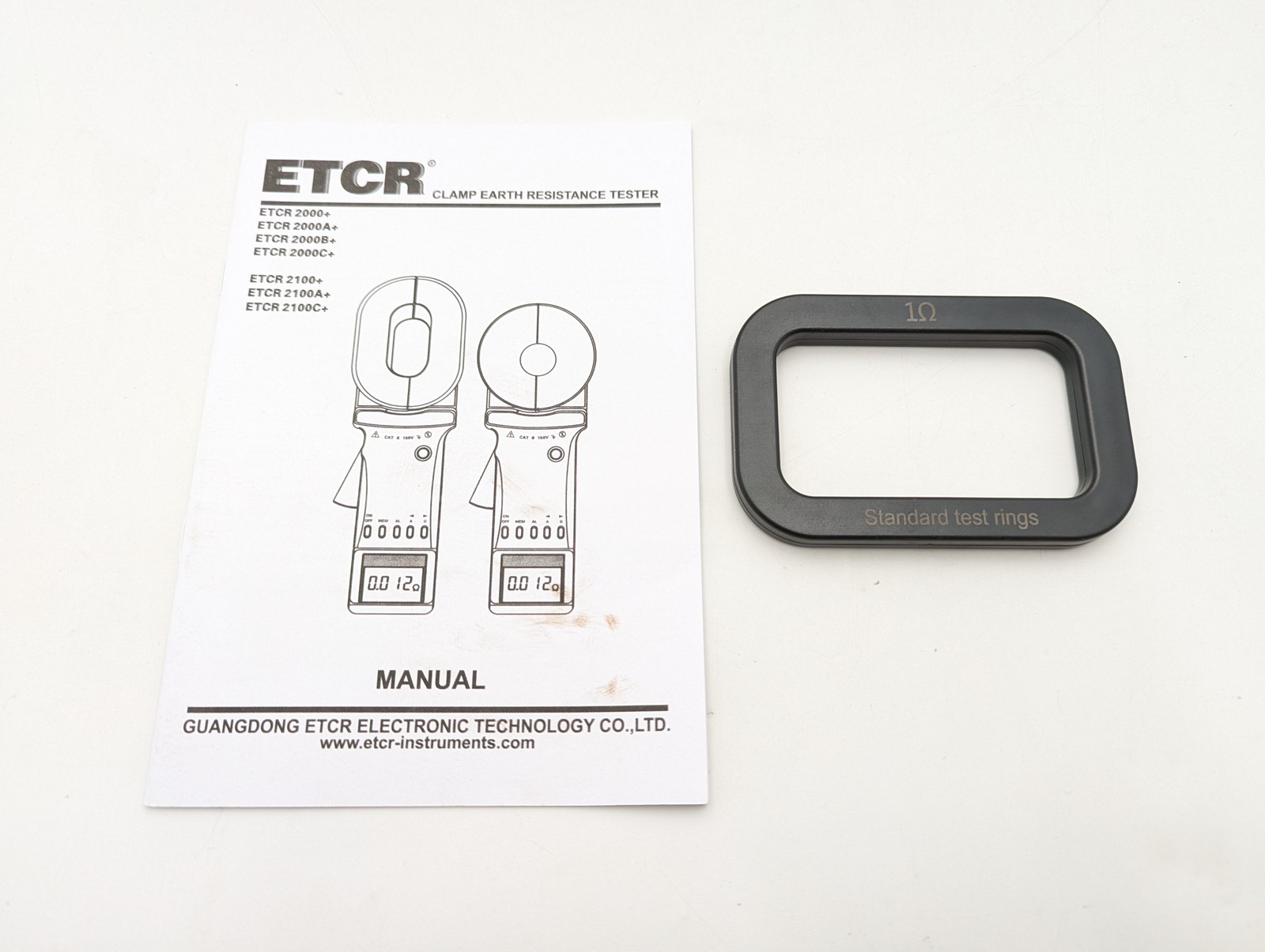 EctrMeter ETCR2100A+ Clamp Earth Resistance Tester 0.010 - 200 | Black