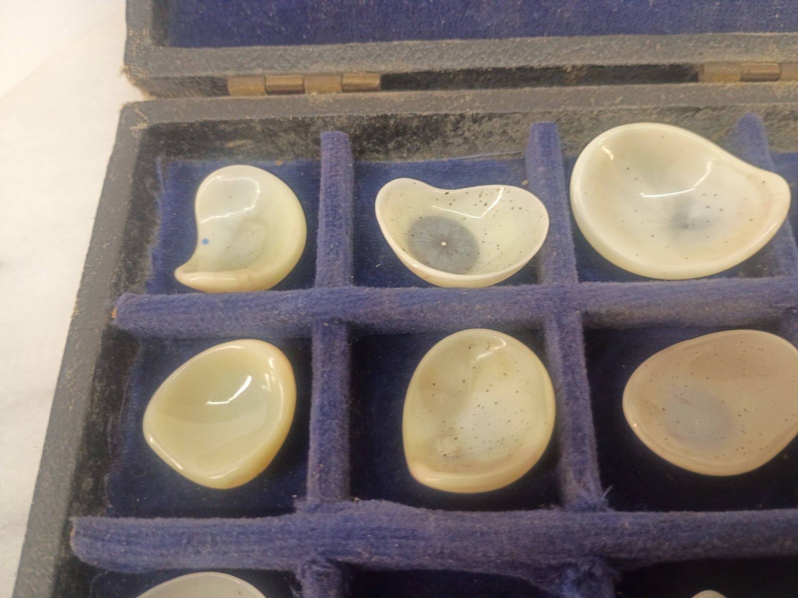 Antique Sample Of Prosthetic Hand Blown Glass Eyes Eyeballs Unknown Orgin READ