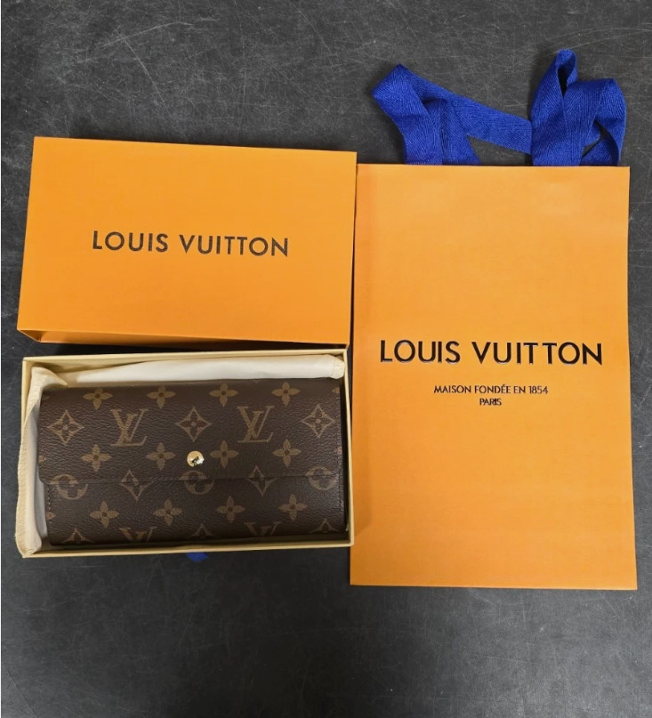 Louis Vuitton Portefeuille Sarah Monogram Long Wallet – Brown