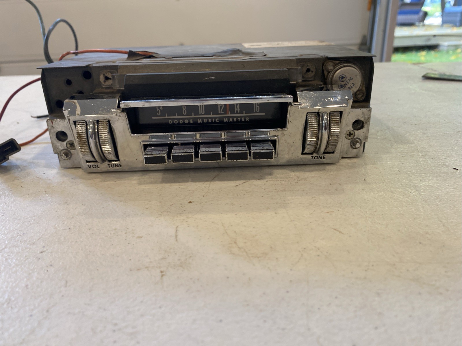 1967 1968 Dodge Polara Monaco WORKING AM radio 2864884 Mopar 67 68 Music Master