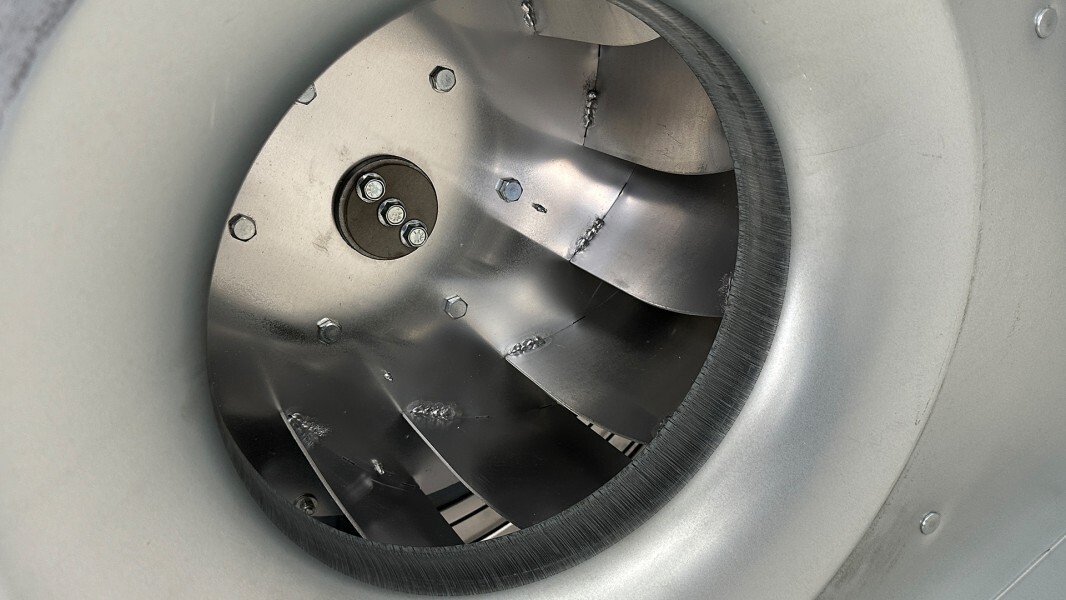 NEW Commercial Exhaust Fan Restaurant Supply 1.5HP 4000-6900 CFM 208V 60HZ NSF