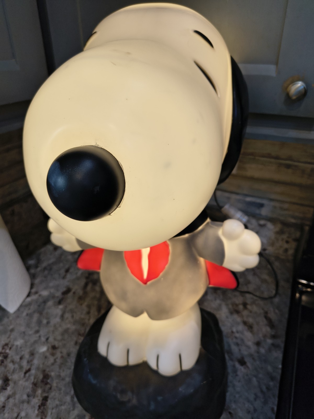 Snoopy Halloween Blow Mold Gemmy Vampire Peanuts Charles M. Schulz