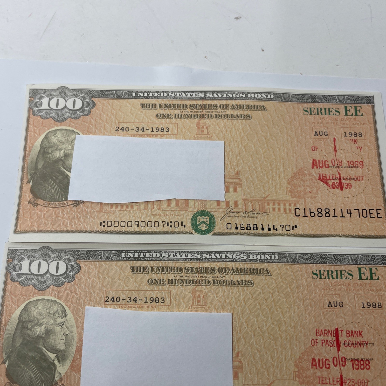 US 1988 Savings Bond Series EE $100 Dollar Jefferson Unsigned Lot 3 Consecutive