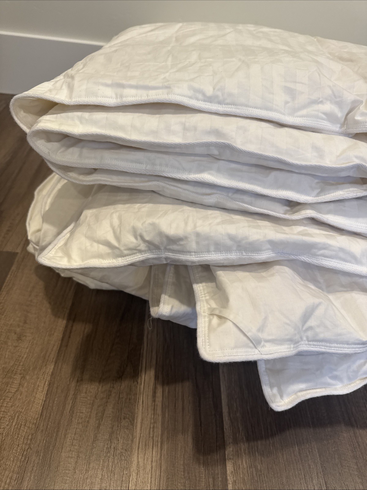 Pottery Barn Classic Down Duvet Insert - King/ Cal King