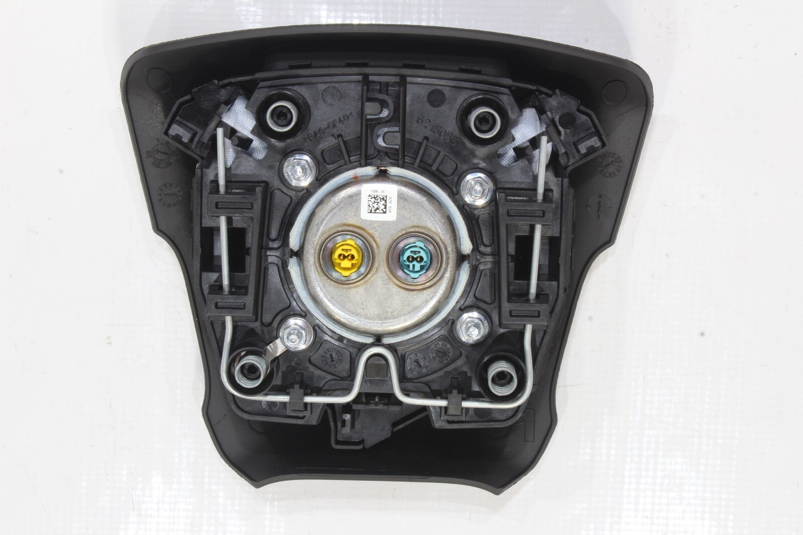 2016 2017 CHEVROLET SILVERADO 1500 DRIVER WHEEL AIRBAG OEM AIR BAG