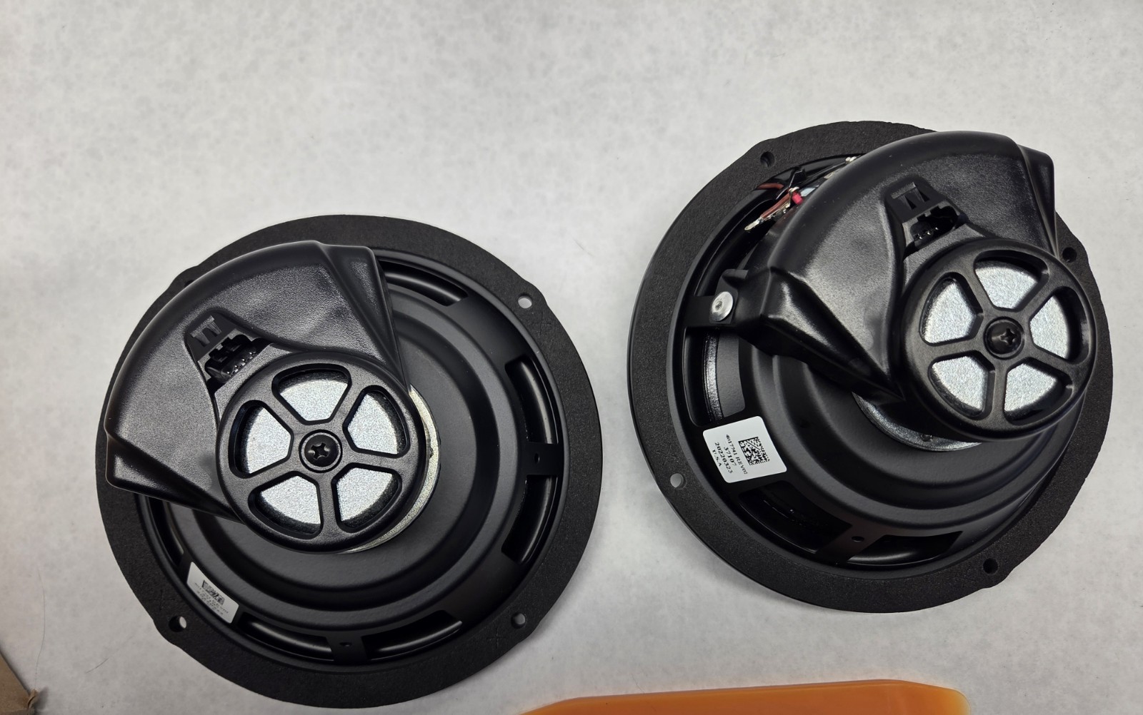 New OEM Indian Motorcycle 6.5in PowerBand Audio Speakers 2884309 Challenger