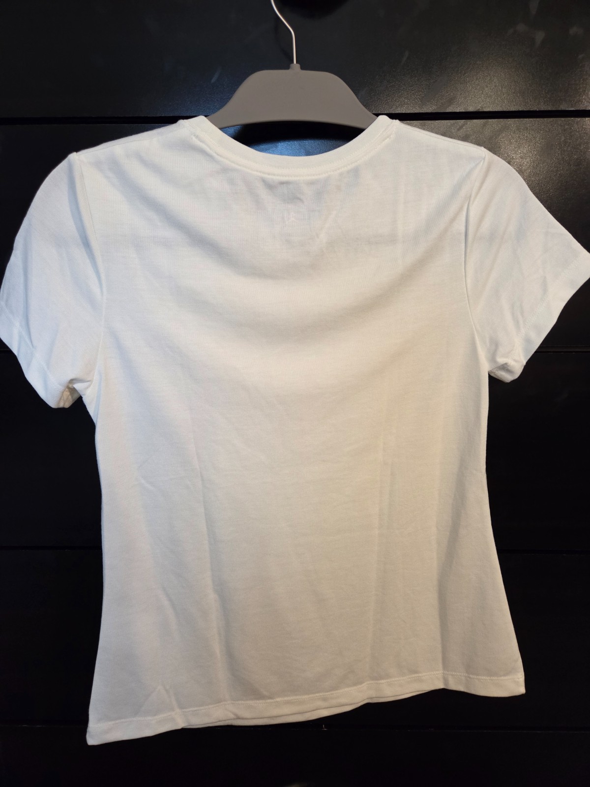 Air Jordan women's white t-shirt size Small
