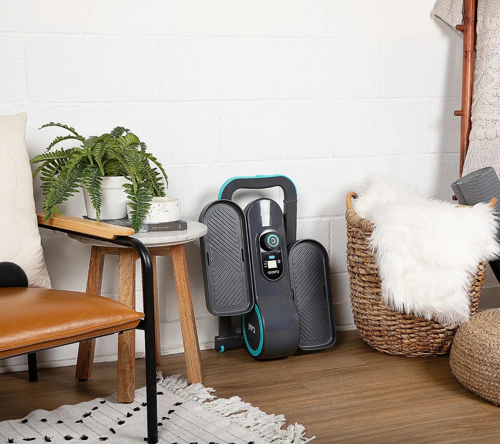 Cubii Go Seated Elliptical w/ Wheels Handle & Mat Navy - FREE Shipping Sale