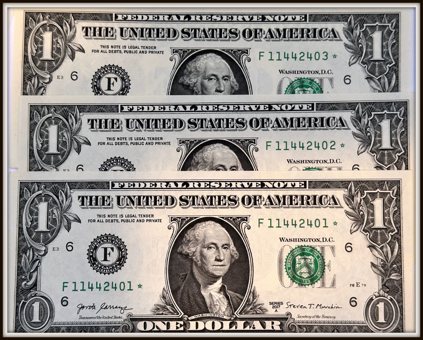 Lot Of 3  SEQUENTIA  UNCIRCULATED CRISP ONE DOLLAR STAR NOTES. 2017