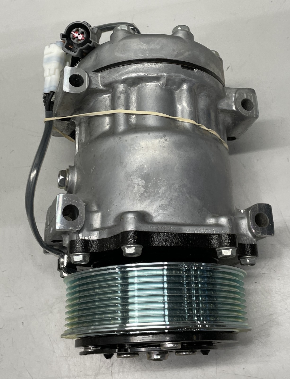 OEM Sanden AC Compressor RD-5-11245-0P