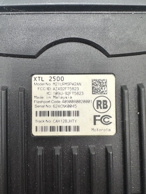 Motorola XTL2500 Mobile Radio Base Only M21URM9PW2AN 700/800 MHz - Fast Shipping