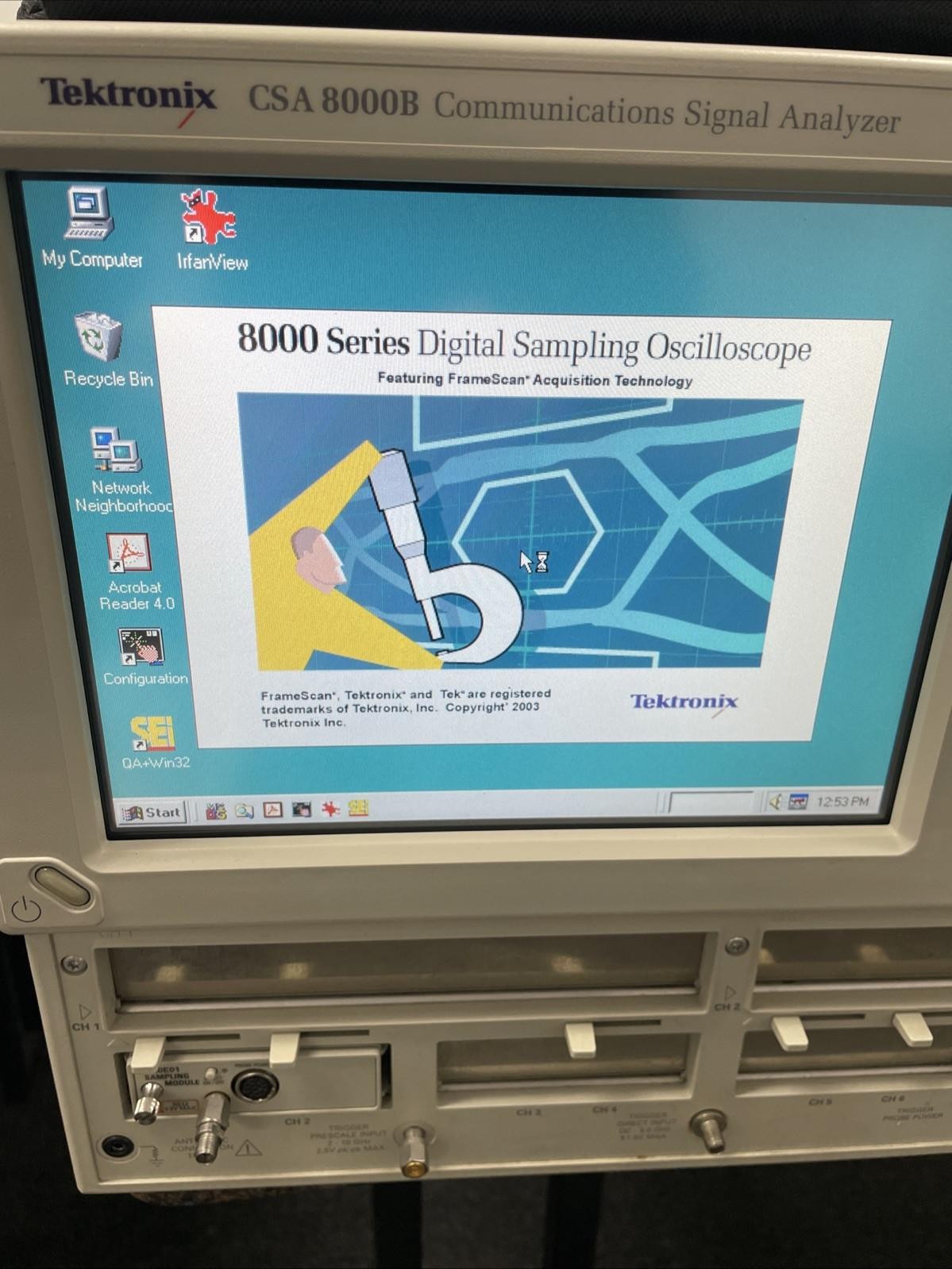 Tektronix CSA8000B Communication Analyzer Working NO SAMPLING MODULE! Unit only!