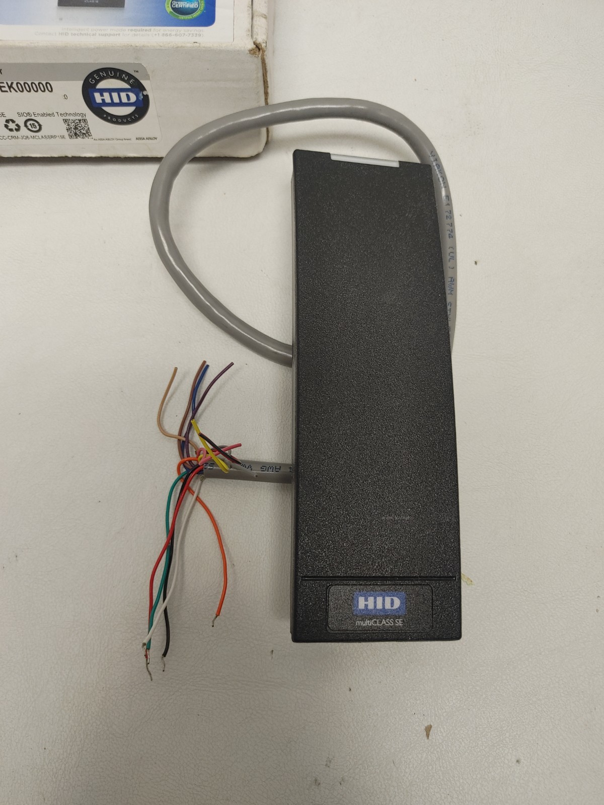 HID SE Class RP15 Mullion Card Reader 910PTNNEK00000, Open Box