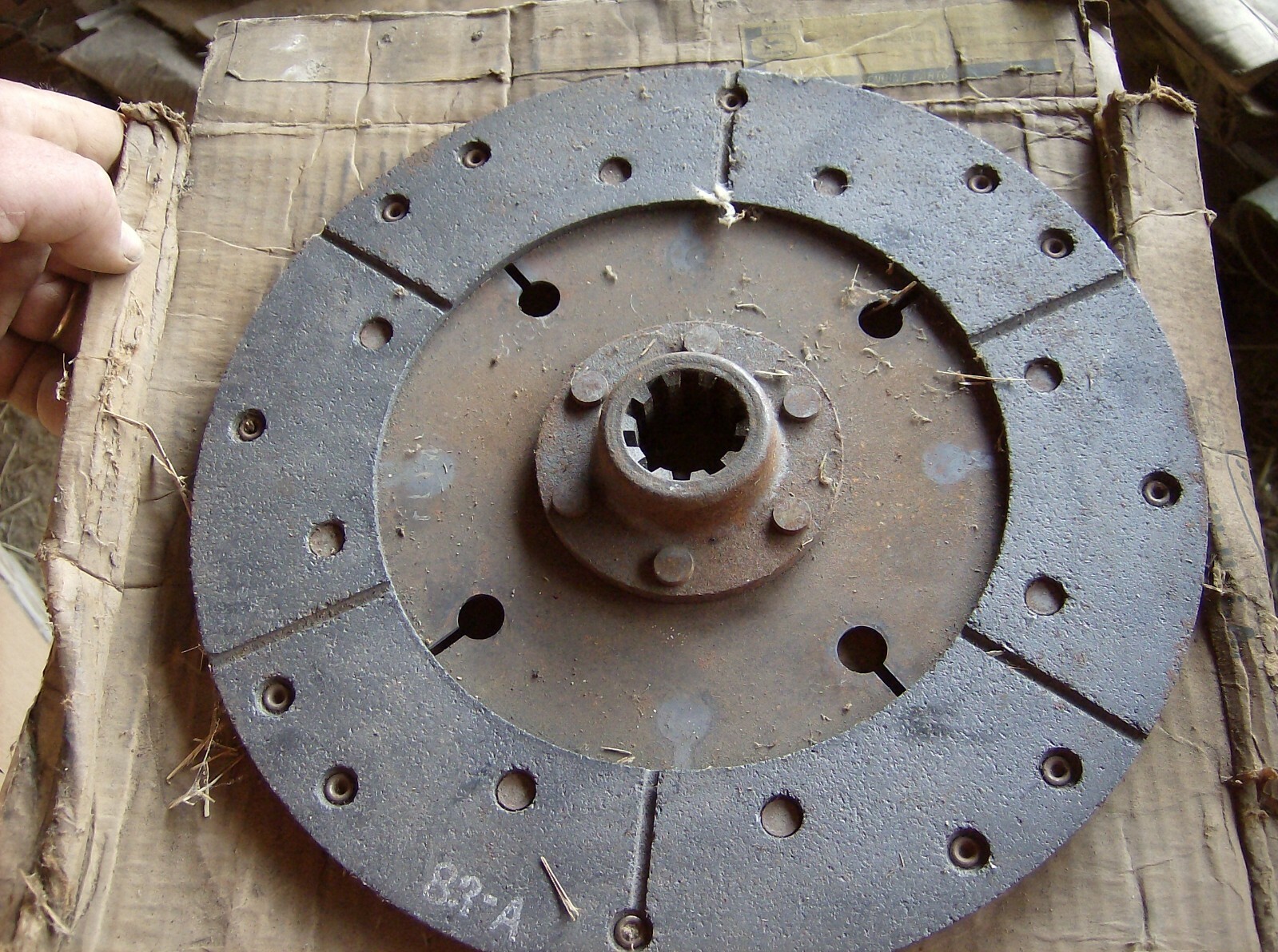 M3865T JOHN DEERE PRESSURE PLATE