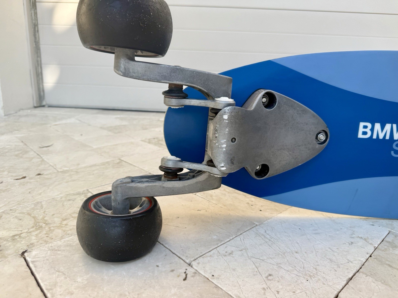 BMW StreetCarver Skateboard,The Most Clean And Low Usage You Can Find