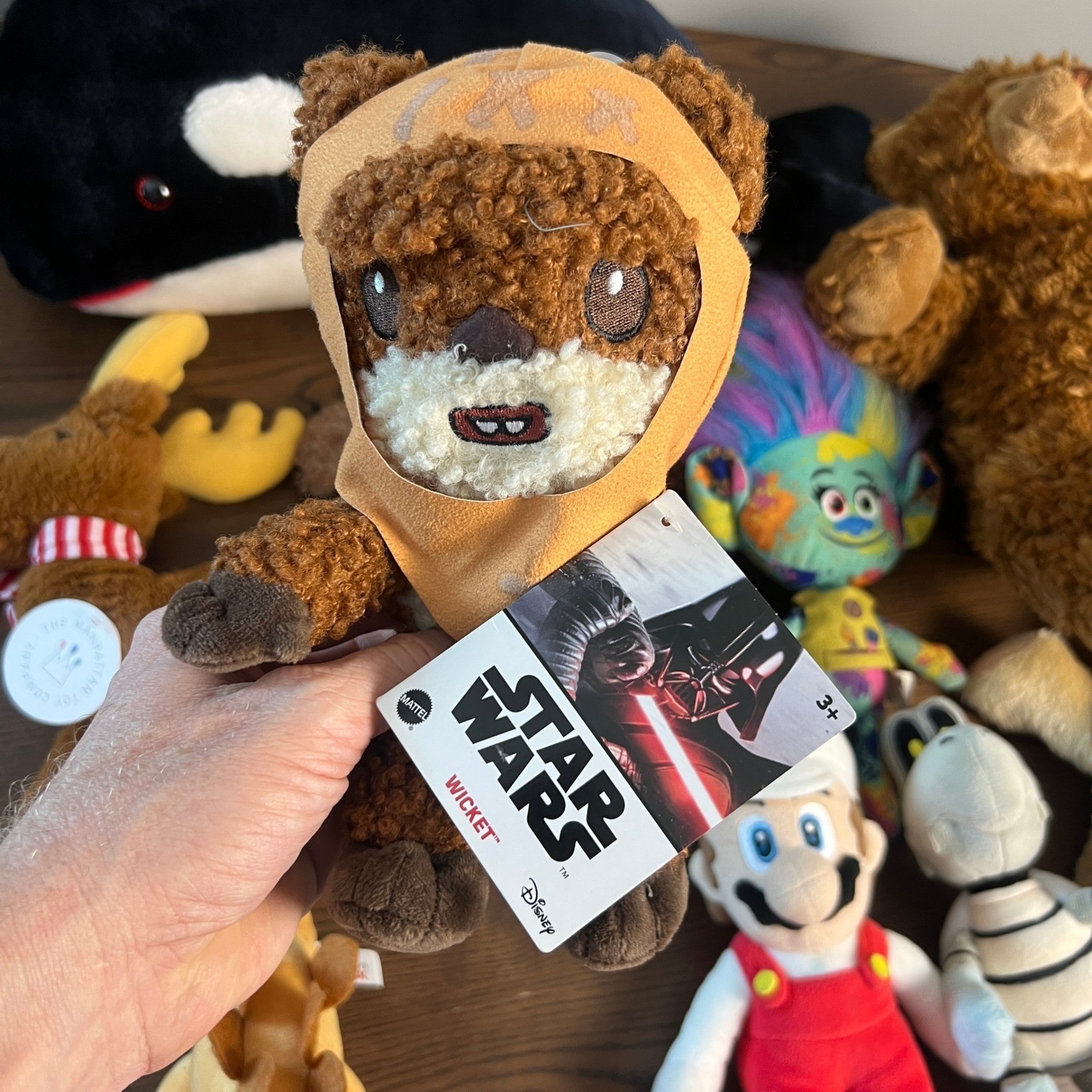 Plush Toys Collection Star Wars Mario Dry Bones Lion Troll Shamu Lot of 13