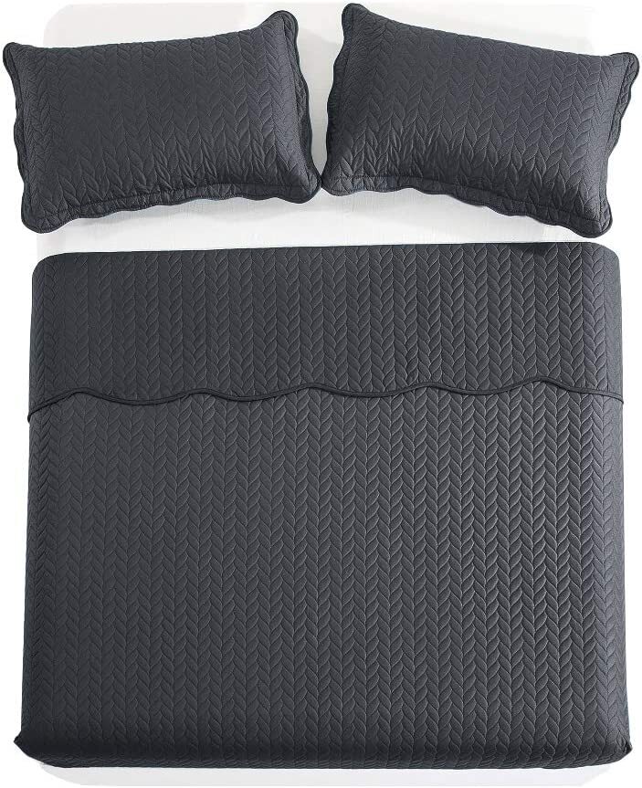 3 Piece Embossed Quilted Bedspread Reversible Queen King Size Coverlet Bed Throw