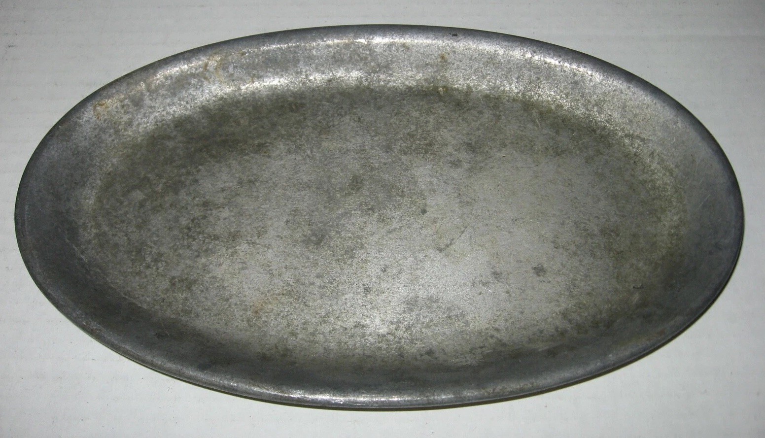 Vintage Albert Pick Co. Inc. Siz-L-Hot #8004 Smalll Metal Platter Prop