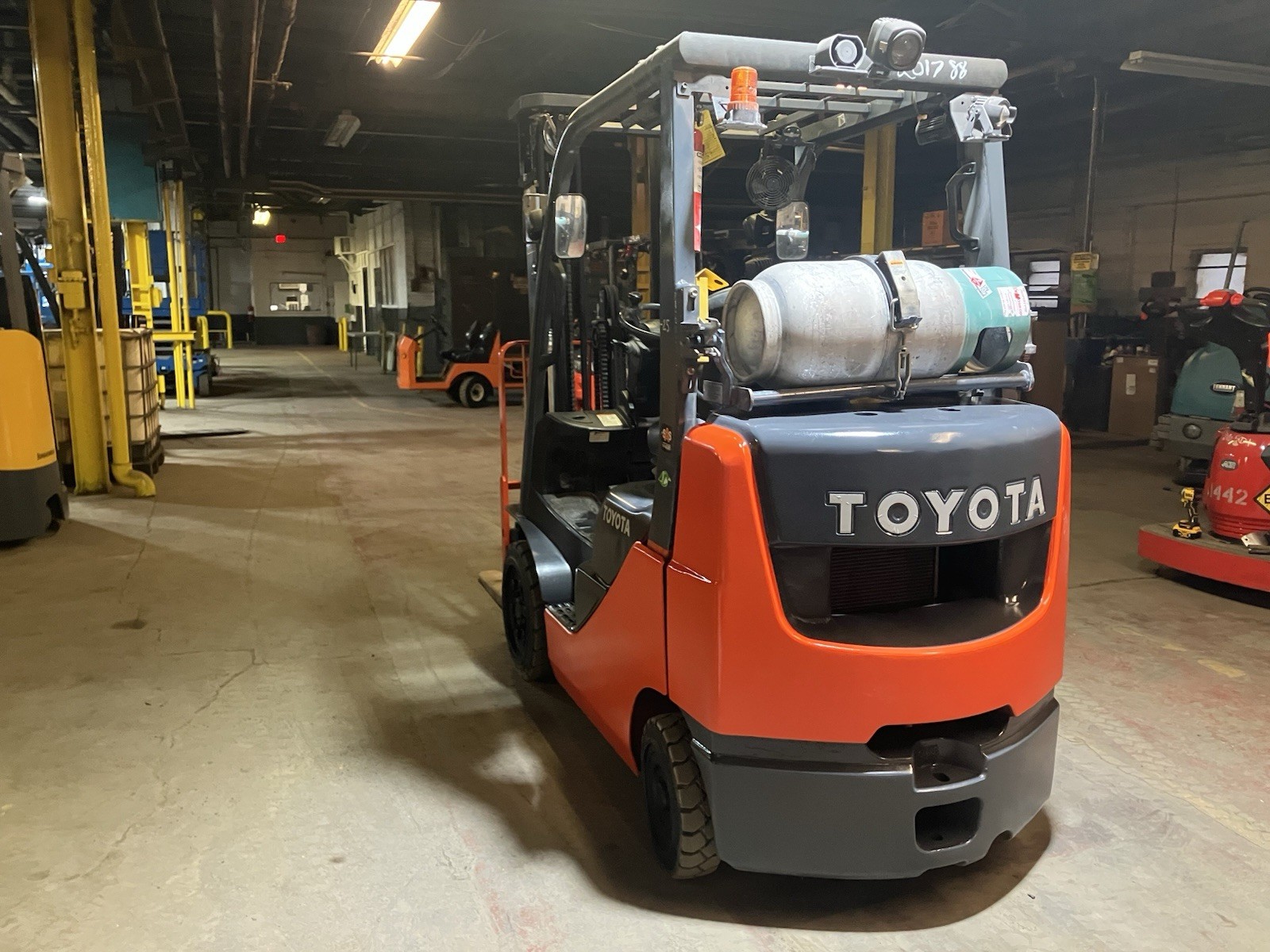 2020 Toyota 5000 LB Forklift With SS and Triple Mast