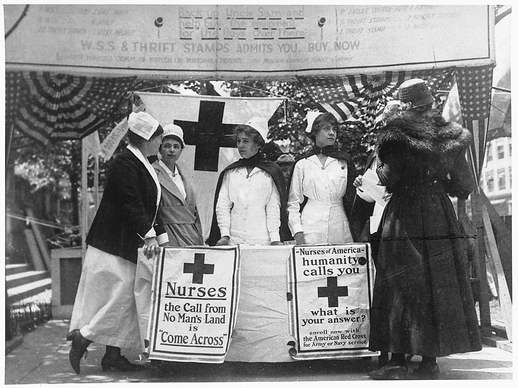 WW1 Photo WWI American Red Cross Nurse Recruiting Drive World War One  / 1228