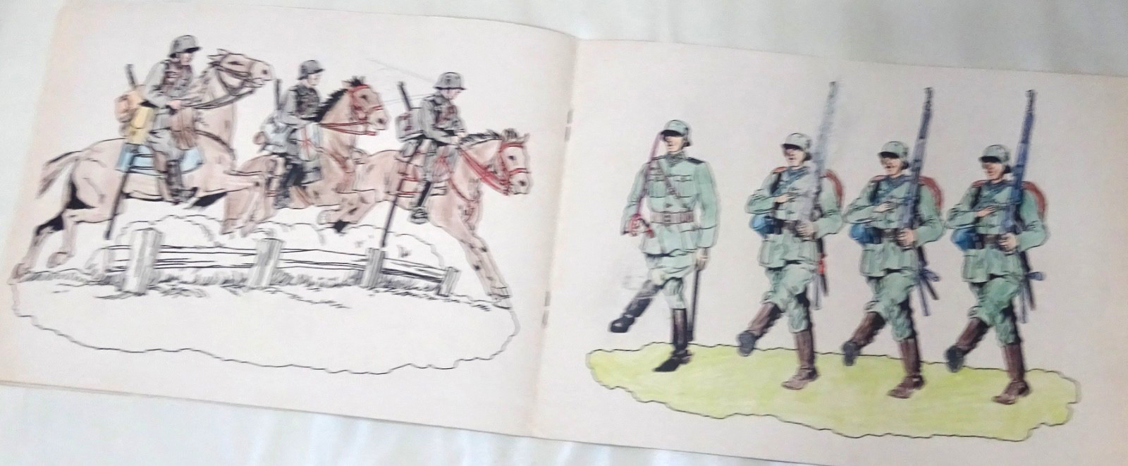German Third Reich book 1938 Soldaten (soldiers) Win Malbuch (coloring book) Pre