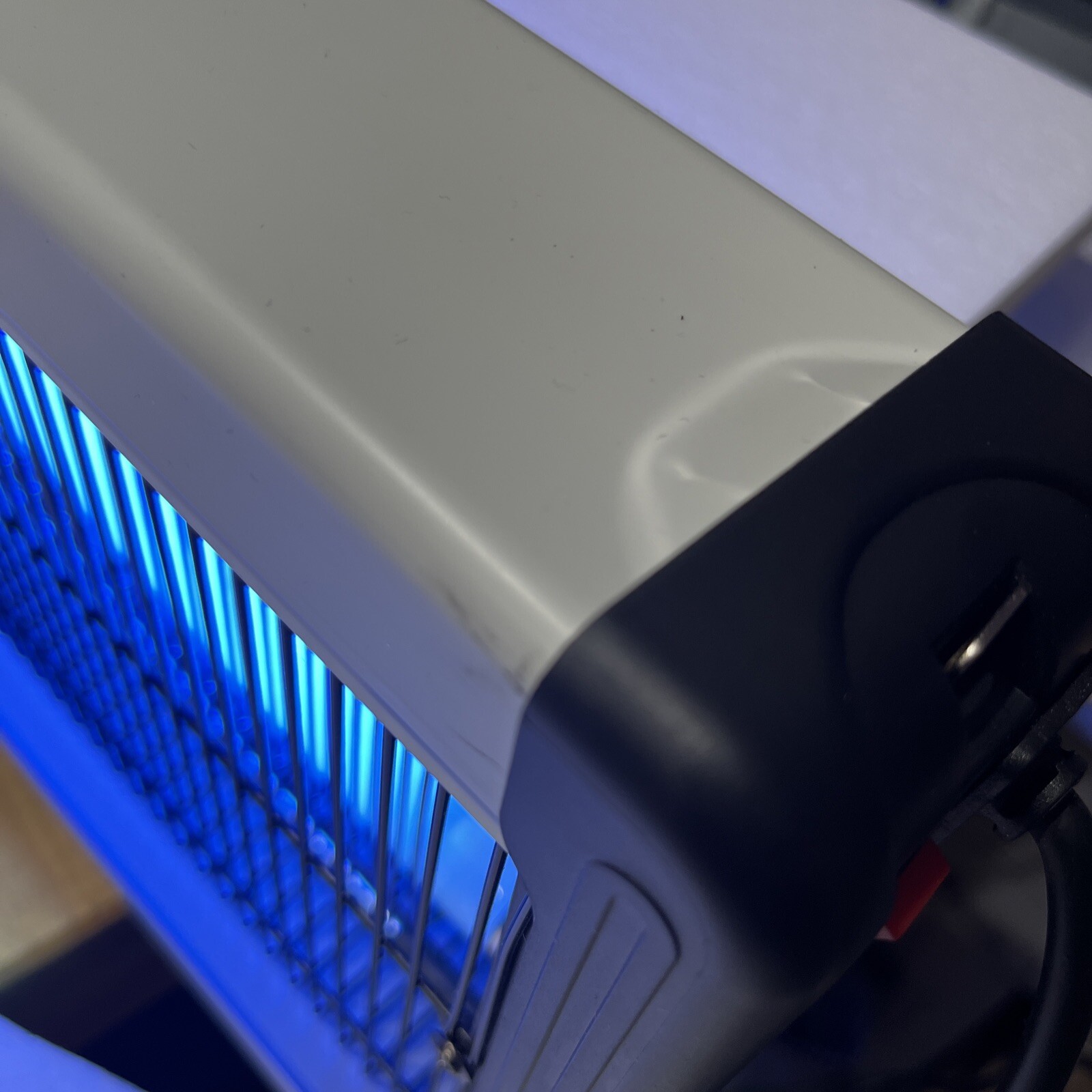 Extra Large Bug Zapper 40W 4000v Carry Handle XL Big Size Mosquito Open Box