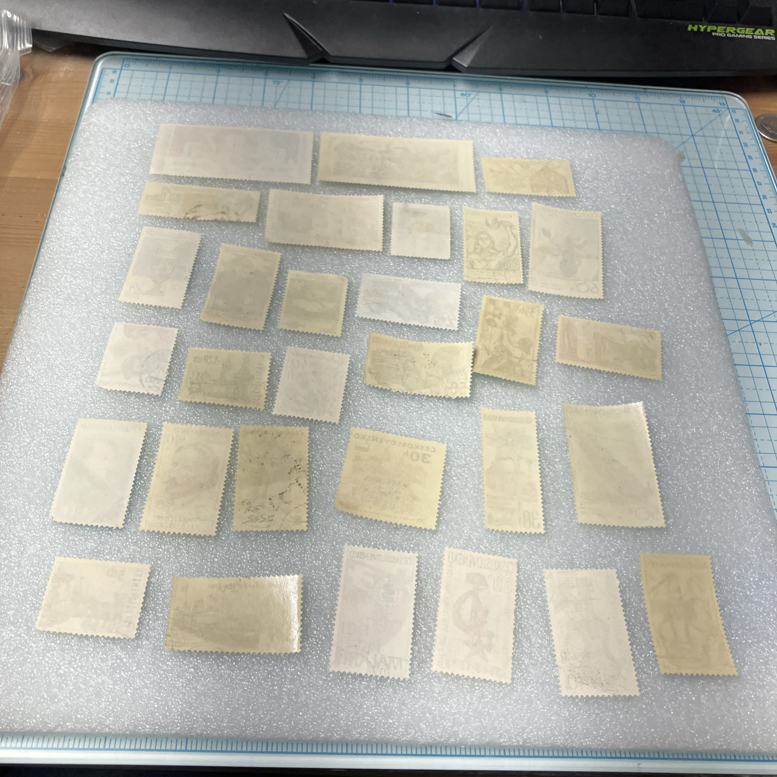 30 Vtg USED Czechoslovakia 1950-1990 Colorful Stamps, Nice Mixed Lot, $1 Ships.