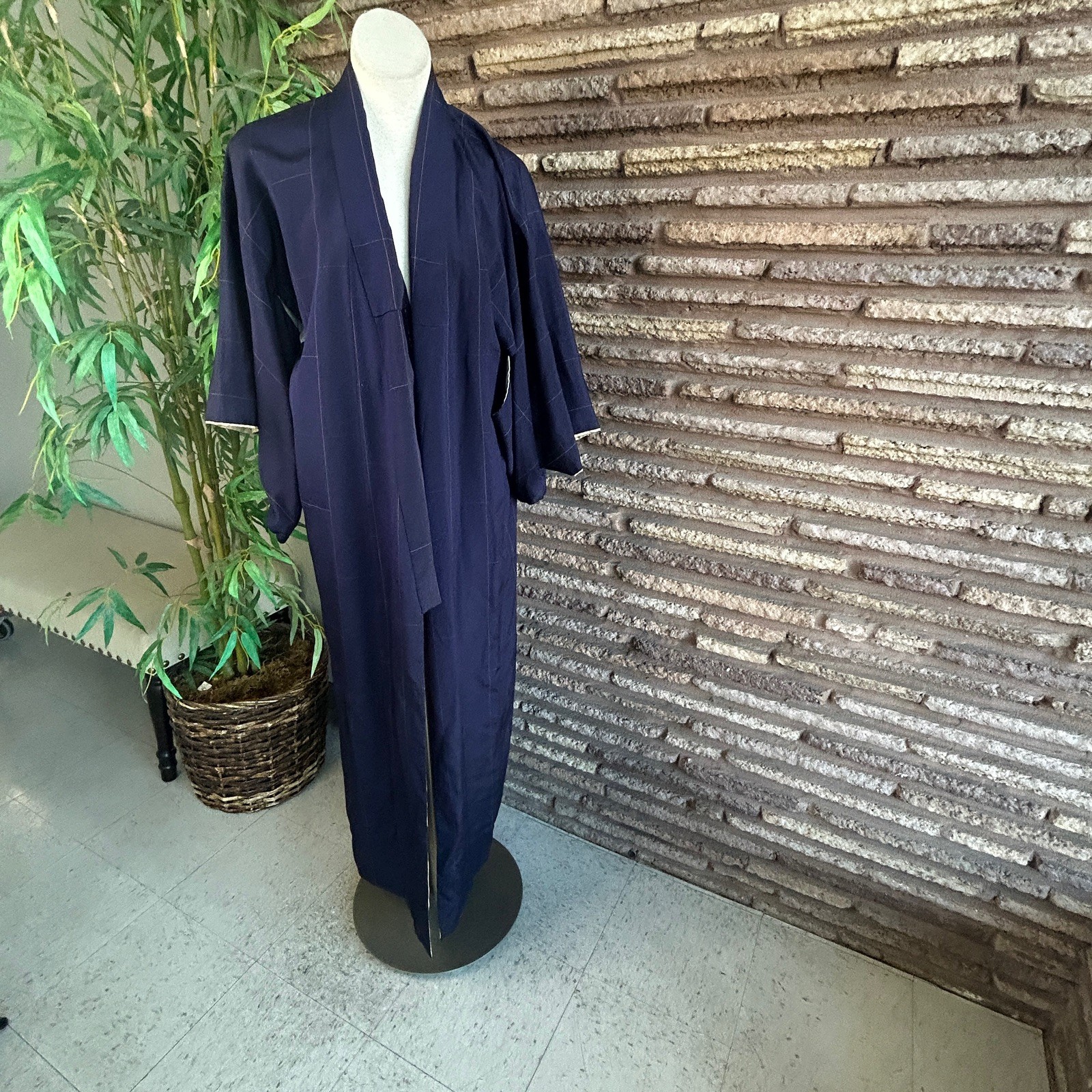 Japanese Vintage Navy Blue Windowpane Full Length Kimono Robe 100% Silk Lined