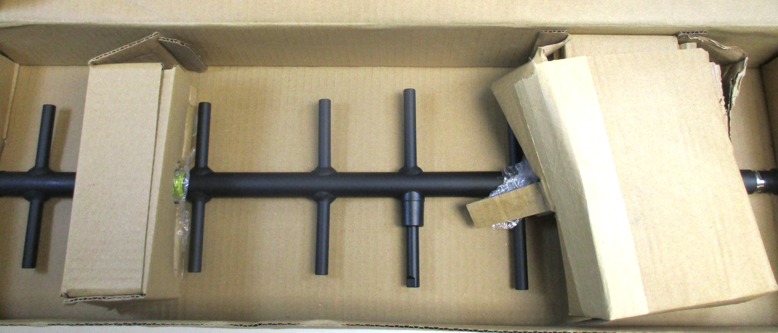 PCTEL ANTENNAS, BMOY9006, 890-960-MHZ, 10-DBD, OPT-YAGI, w/ HD-MNT , SURPLUS