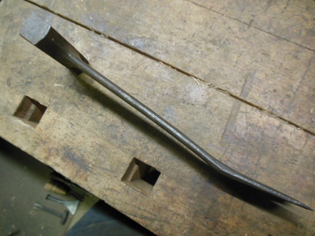 Vintage NOX-TOX crate hammer Bridgeport Hdwe Mfg Co old carpenter tool