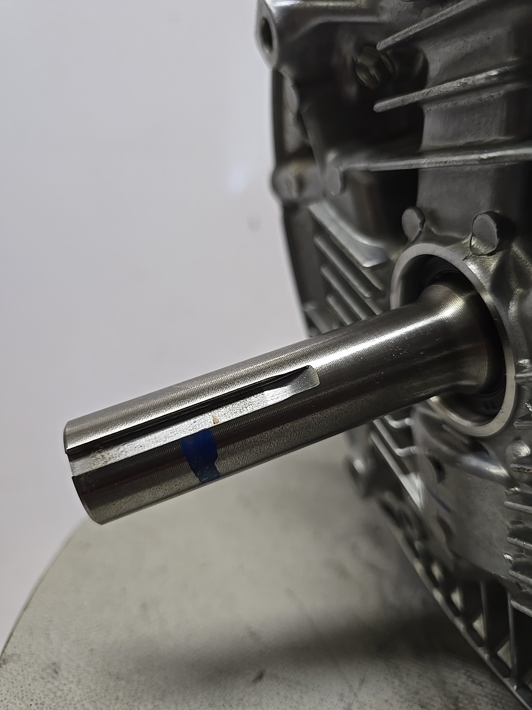 GSV 190 Honda 5.1HP Over Head Cam Motor 7/8" x 3" Vertical Shaft Engine