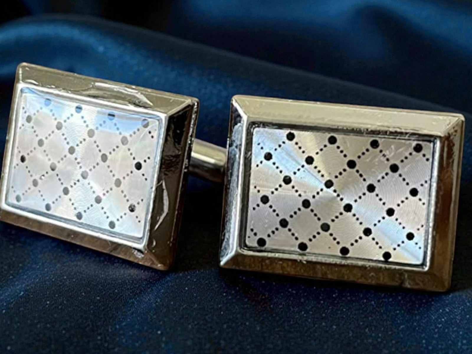 12 Pairs of cufflinks for Men Versatile variants Cufflinks Gifts For Men