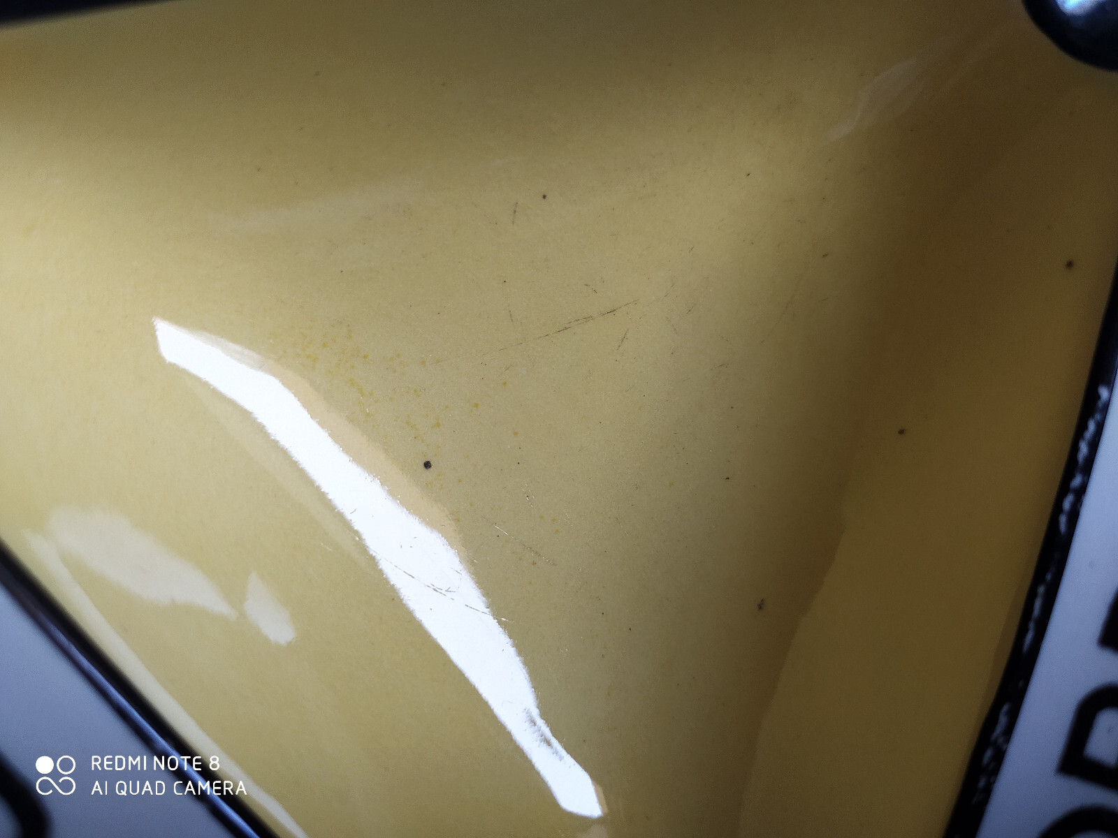 Rare vintage GORDON'S DRY GIN advertising ashtray of 70's made in England.