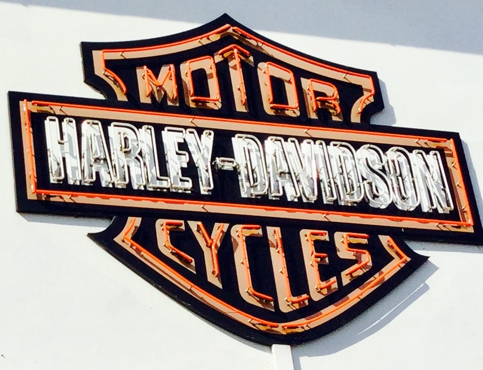 Harley Chrome Inner Primary Ultra Glide Road King Touring 00 - 06 part #60677-01