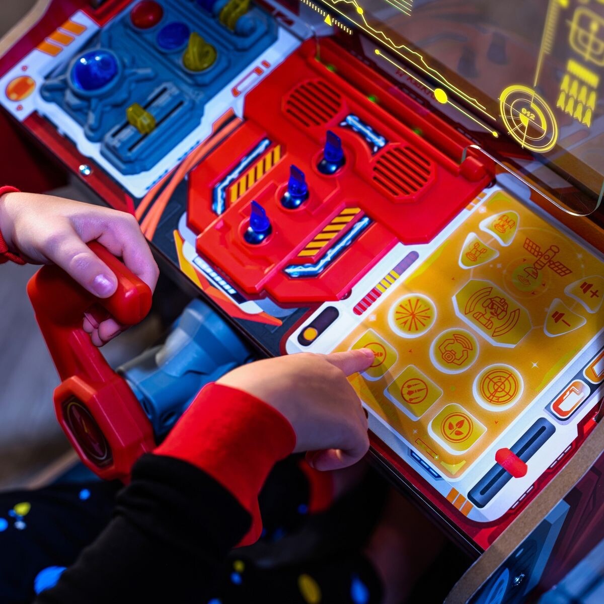 KidKraft Ultimate Spaceship Wooden Pretend Play Set with Lights Sounds