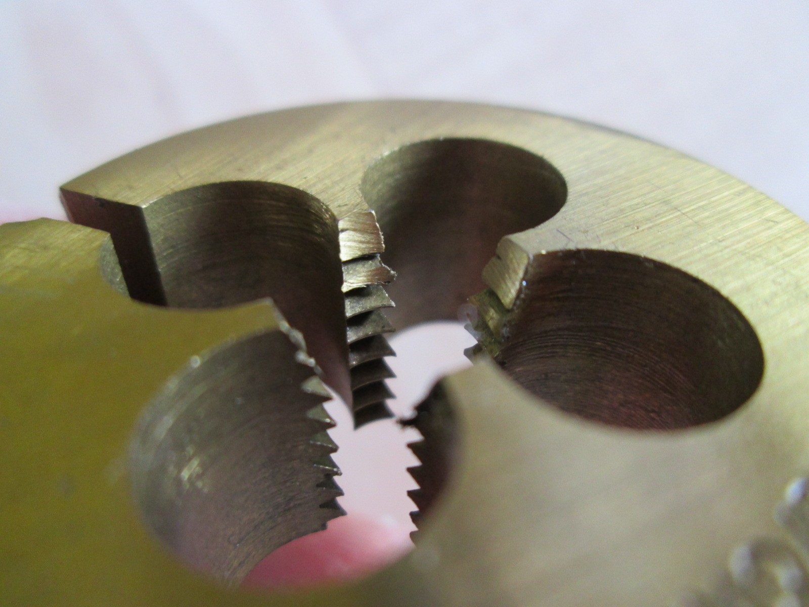 NEW 3/8" 3/8"-16 3/8"-NC16 SAE Die Titanium Nitride Coated HSS Steel #T16GC