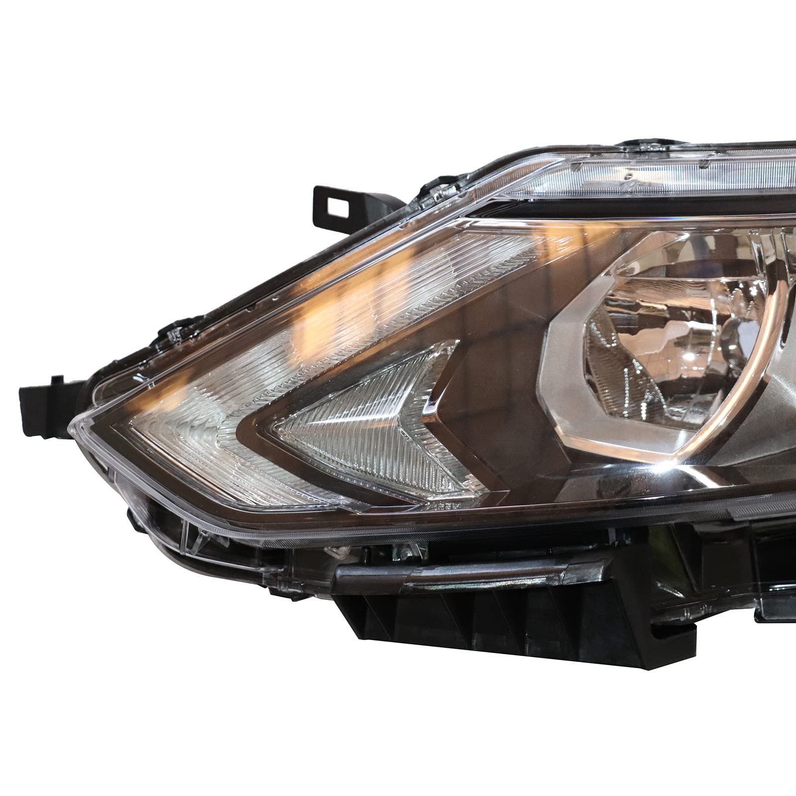 Halogen Front Headlight For Nissan Rogue Sport Projector Headlamp(Driver Side)