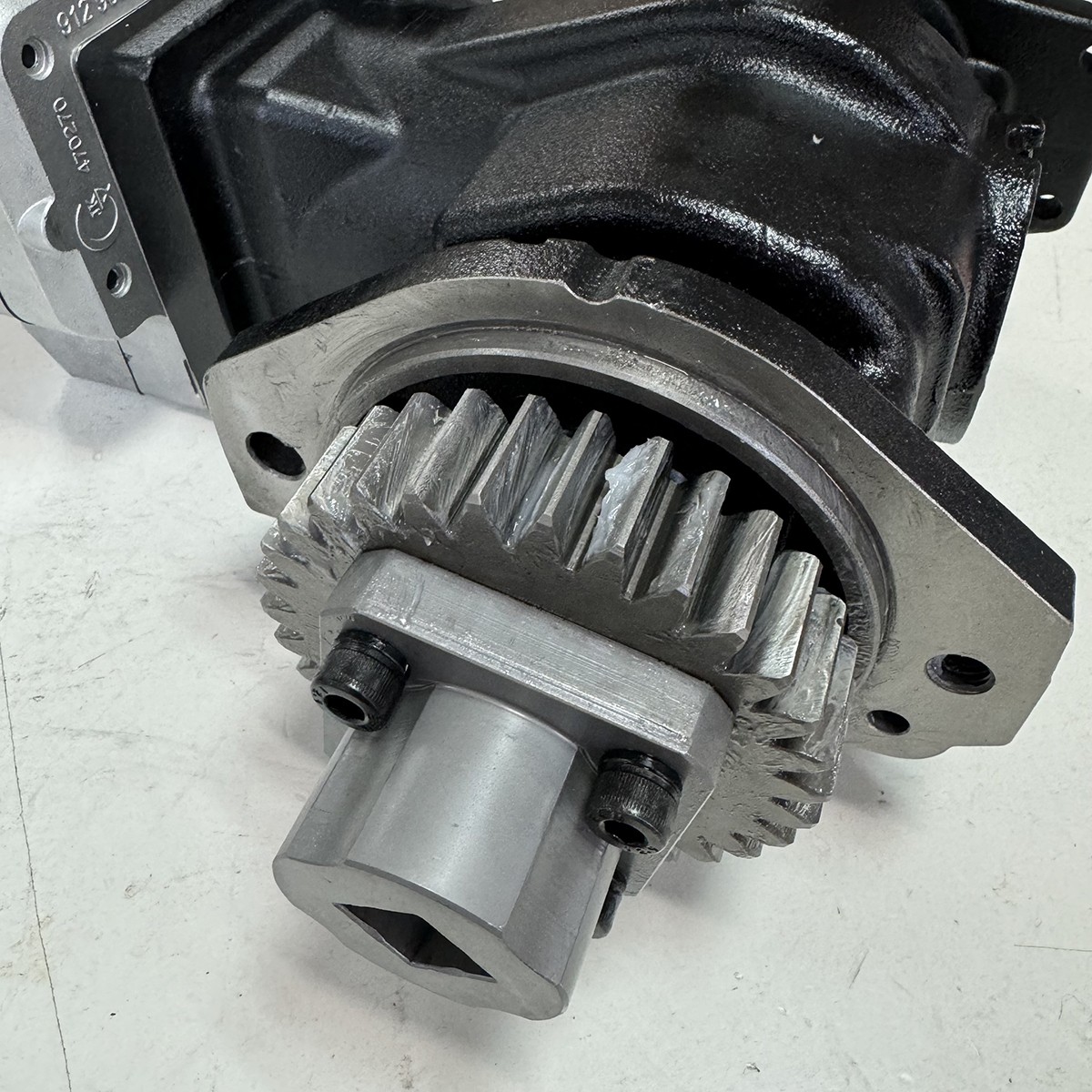 Air Brake Compressor 3689649 for Cummins ISX15/QSX15 Engine 3689649RX 3689649NX